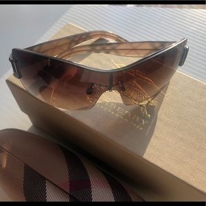 Burberry Sunglasses
